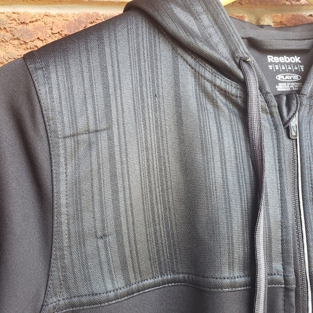 Reebok  Play Dry Reflective Black Jacket Size M - Picture 4 of 7